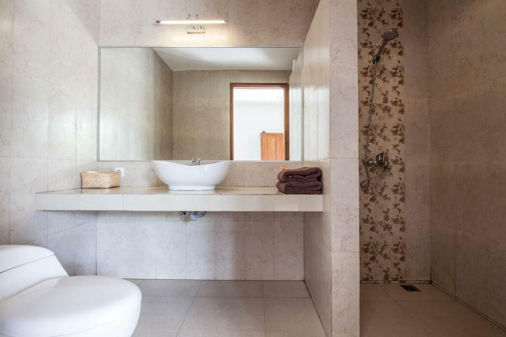 Adorable 1Br Villas In The Herat Of Seminyak Exterior foto